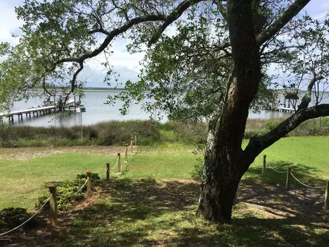 210 Old Cove Rd, Emerald Isle, NC 28594 photo 54