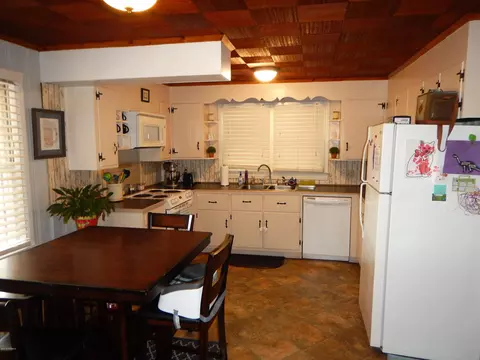 210 Sunset Dr, Williamston, NC 27892 photo 5