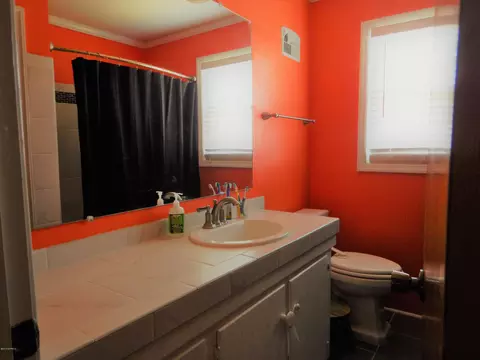 210 Sunset Dr, Williamston, NC 27892 photo 13