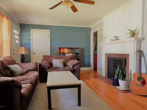 210 Sunset Dr, Williamston, NC 27892 photo 2