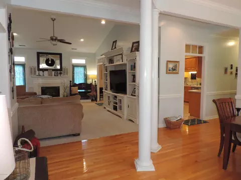 2121 Perrytown Loop Rd, New Bern, NC 28562 photo 3