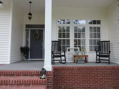 2121 Perrytown Loop Rd, New Bern, NC 28562 photo 2