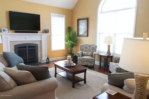 88 Moorehead Ct, Hampstead, NC 28443 photo 4