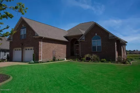88 Moorehead Ct, Hampstead, NC 28443 photo 1