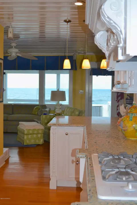 173 Hoffman Beach Rd, Salter Path, NC 28575 photo 12