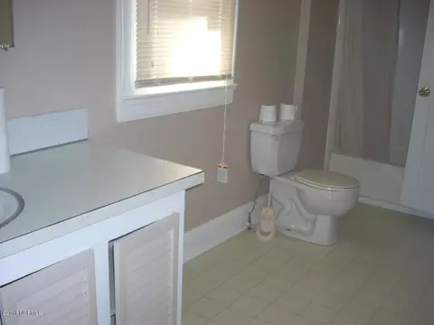 427 W Third St, Ayden, NC 28513 photo 14