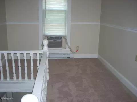427 W Third St, Ayden, NC 28513 photo 4