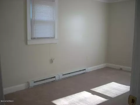 427 W Third St, Ayden, NC 28513 photo 8