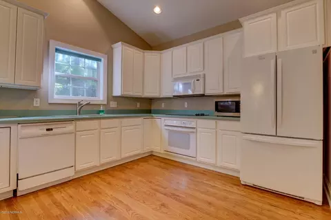 117 E Sanderling Cir, Hampstead, NC 28443 photo 17