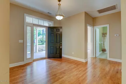 117 E Sanderling Cir, Hampstead, NC 28443 photo 11