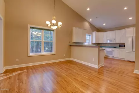 117 E Sanderling Cir, Hampstead, NC 28443 photo 14