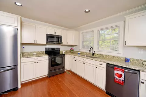 4241 Willow Dr, Ayden, NC 28513 photo 8
