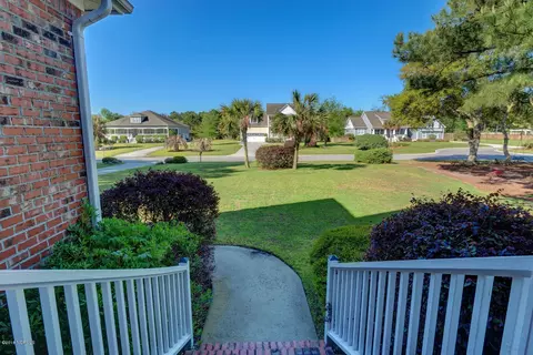 115 Cove Side Ln, Hampstead, NC 28443 photo 6