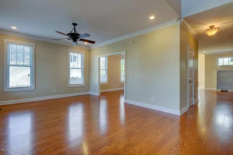 115 Cove Side Ln, Hampstead, NC 28443 photo 9