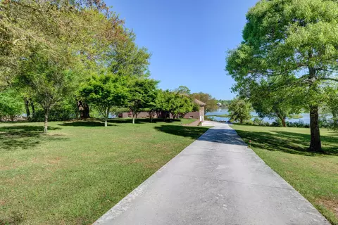 608 Ballast Point Rd, Hampstead, NC 28443 photo 3