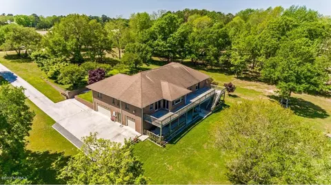608 Ballast Point Rd, Hampstead, NC 28443 photo 4