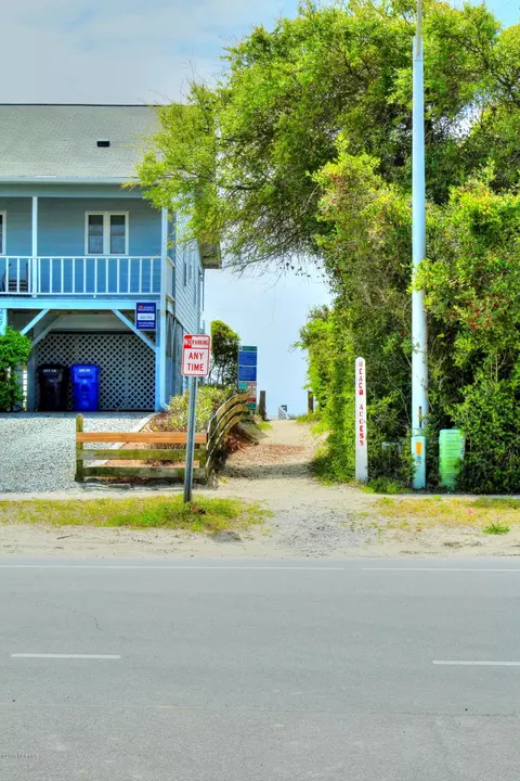 403 6th St, Sunset Beach, NC 28468 photo 4