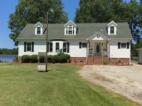 101 Maple Dr, Oriental, NC 28571 photo 1