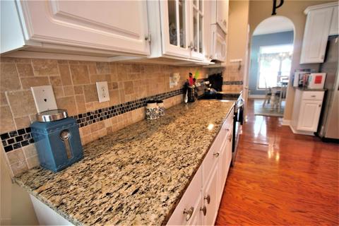 504 Azalea Dr, Hampstead, NC 28443 photo 8