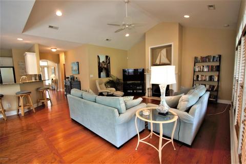 504 Azalea Dr, Hampstead, NC 28443 photo 14