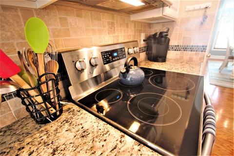 504 Azalea Dr, Hampstead, NC 28443 photo 7