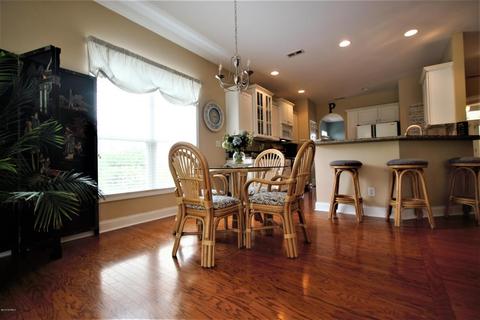 504 Azalea Dr, Hampstead, NC 28443 photo 11
