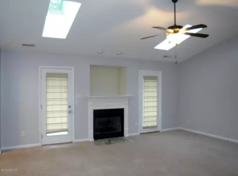 315 Springcreek Ct, Hubert, NC 28539 photo 8