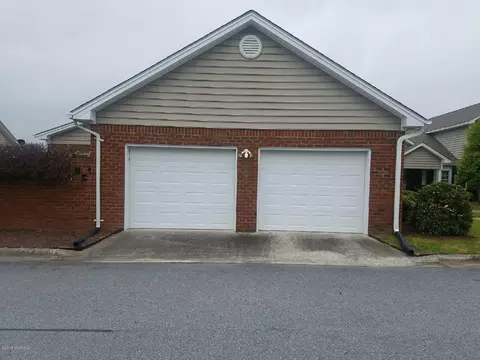 202 Willows Ct, Washington, NC 27889 photo 5