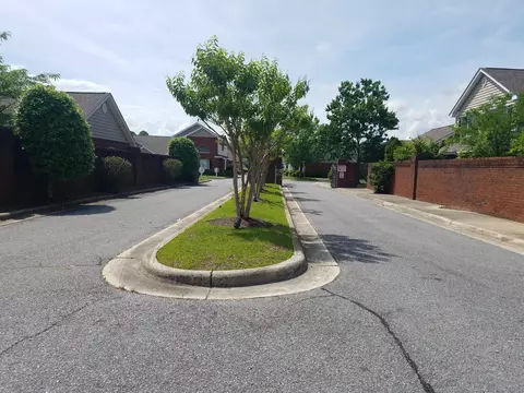 202 Willows Ct, Washington, NC 27889 photo 3