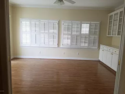 202 Willows Ct, Washington, NC 27889 photo 9