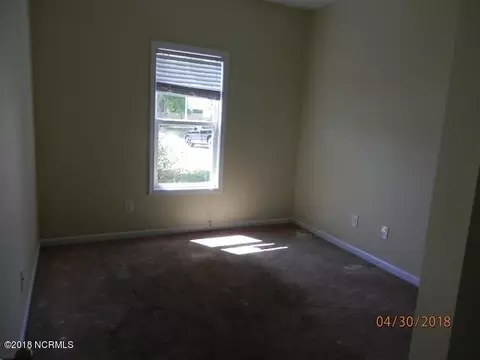 414 Peppermint Dr, Hubert, NC 28539 photo 5