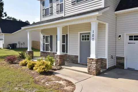 107 Stacey Greg Rd, Hampstead, NC 28443 photo 3