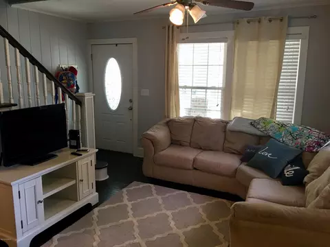 511 C St, New Bern, NC 28560 photo 3