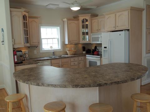 336 E Second St, Ocean Isle Beach, NC 28469 photo 4