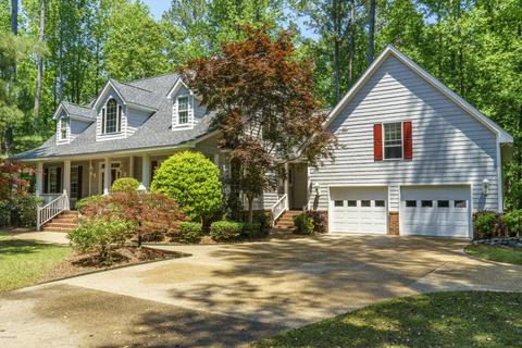 204 Chowan Dr, Chocowinity, NC 27817 photo 1