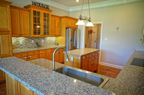 910 Taberna Cir, New Bern, NC 28562 photo 15
