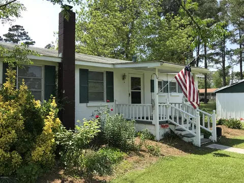 382 Loop Rd, Belhaven, NC 27810 photo 2