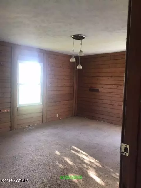 267 Riggs Rd, Hubert, NC 28539 photo 8