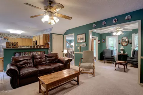 331 Creekview Dr, Hampstead, NC 28443 photo 13