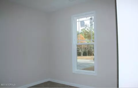 903 Haystack Ln, Jacksonville, NC 28546 photo 18