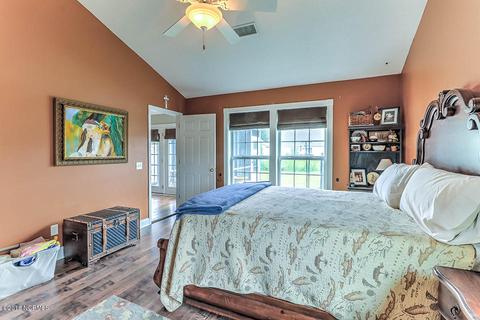 203 Conifer Dr, Hampstead, NC 28443 photo 13