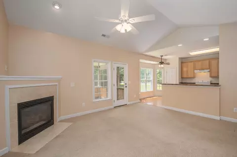 112 Long Leaf Dr, Hampstead, NC 28443 photo 6
