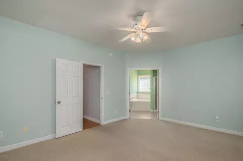 112 Long Leaf Dr, Hampstead, NC 28443 photo 11