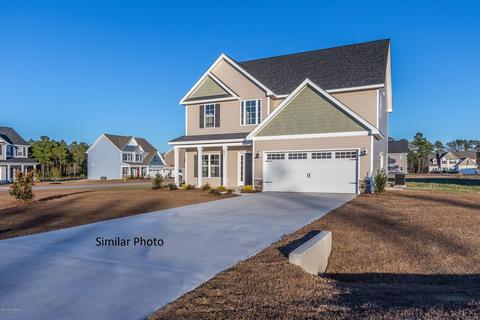 697 Aria Ln, Hubert, NC 28539 photo 3