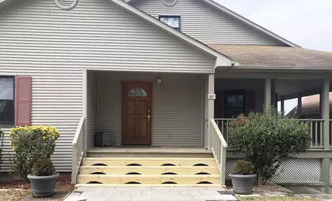 217 S Main St, Bath, NC 27808 photo 3
