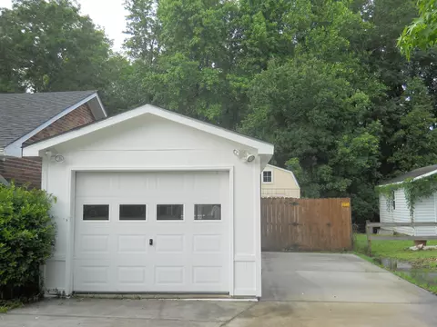825 Fields Rd, New Bern, NC 28560 photo 2