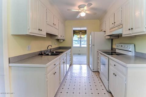 230 Hughes Rd, Hampstead, NC 28443 photo 6