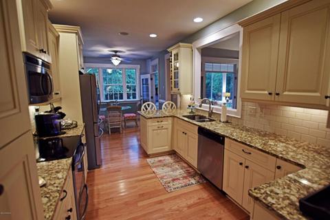 216 Crown Pointe Dr, Hampstead, NC 28443 photo 10