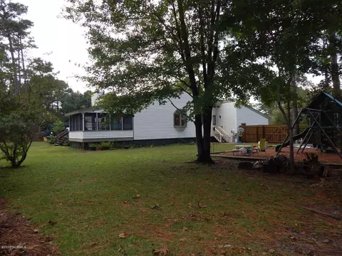 105 Par Ct, Hampstead, NC 28443 photo 18