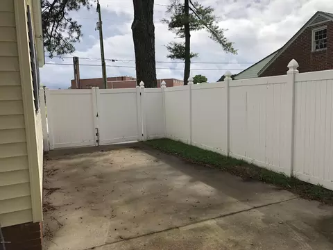 318 E 9th St, Washington, NC 27889 photo 30
